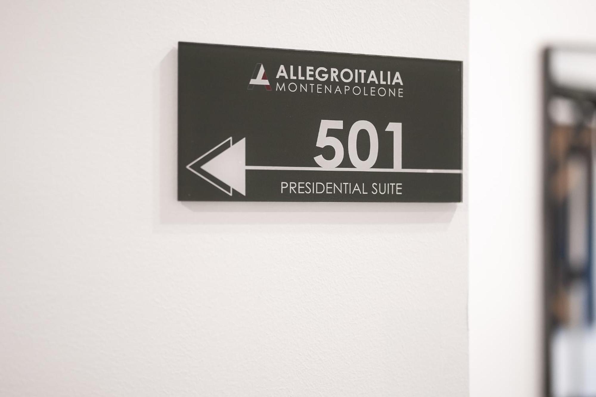 Allegroitalia Penthouse Montenapoleone Milano Exteriör bild