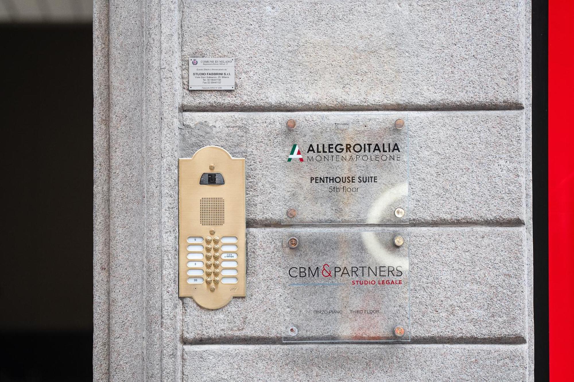 Allegroitalia Penthouse Montenapoleone Milano Exteriör bild